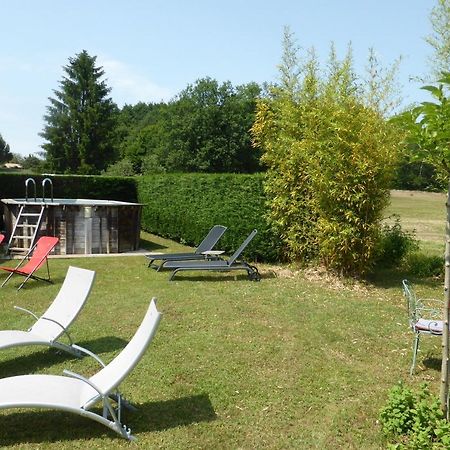 Studio De Charme Romarin Villa Saint-Crépin-et-Carlucet Екстериор снимка
